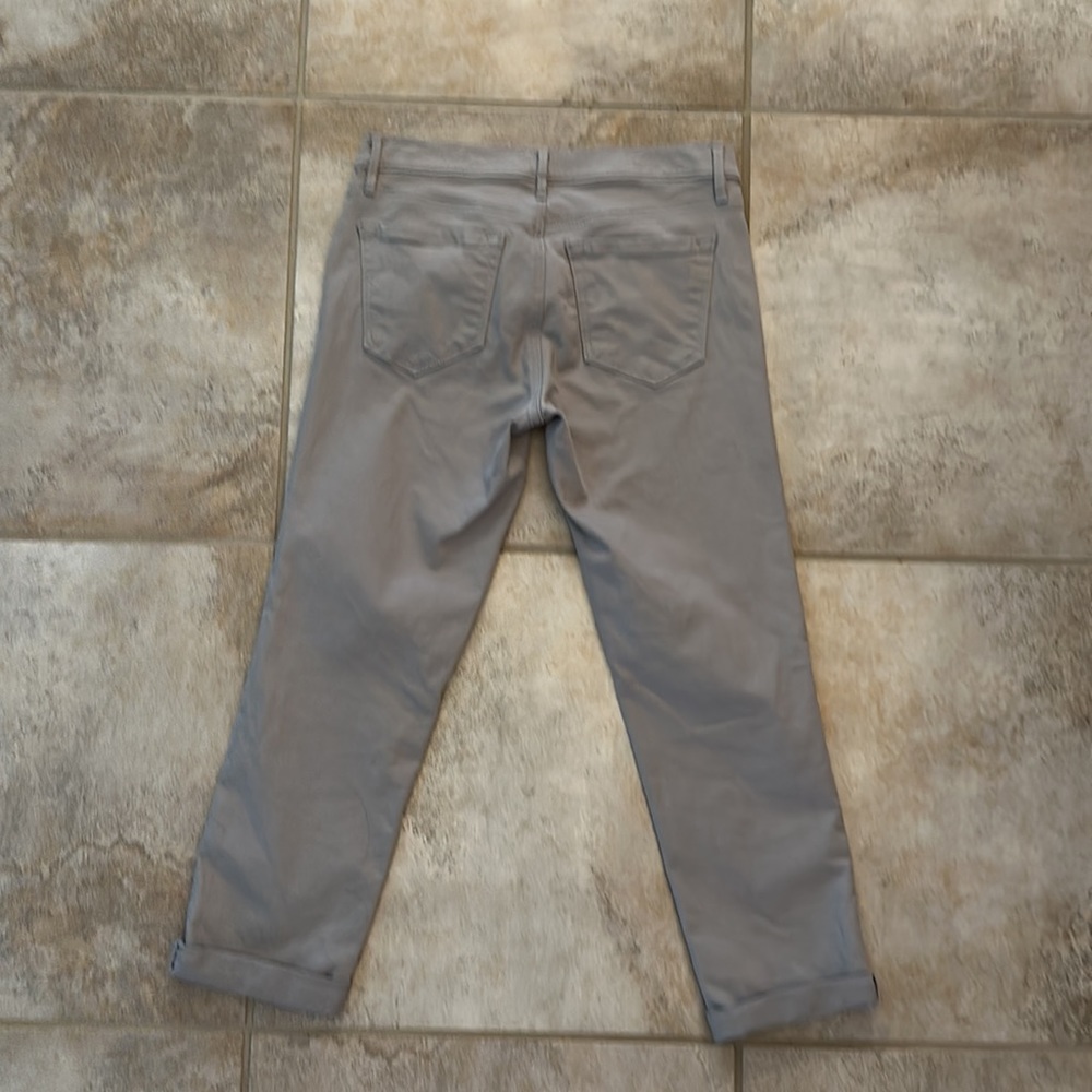 Loft Modern Cuffed Crop Jeans Size 2 - Picture 4 of 8